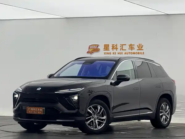 NIO ES6 2020