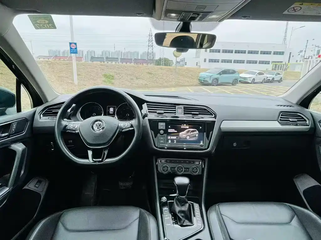 Volkswagen Tiguan L 2019 — фото 4