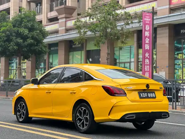 MG MG5 2022