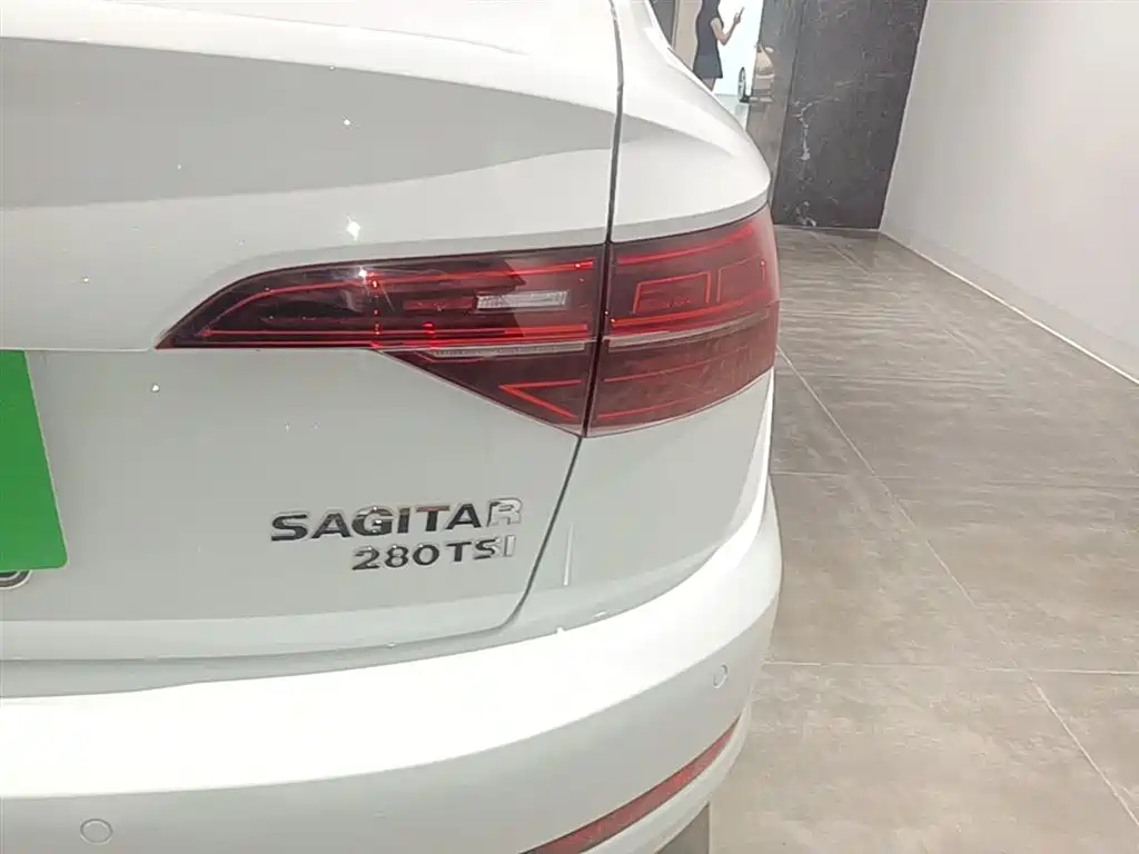 Volkswagen Sagitar 2020 — фото 8