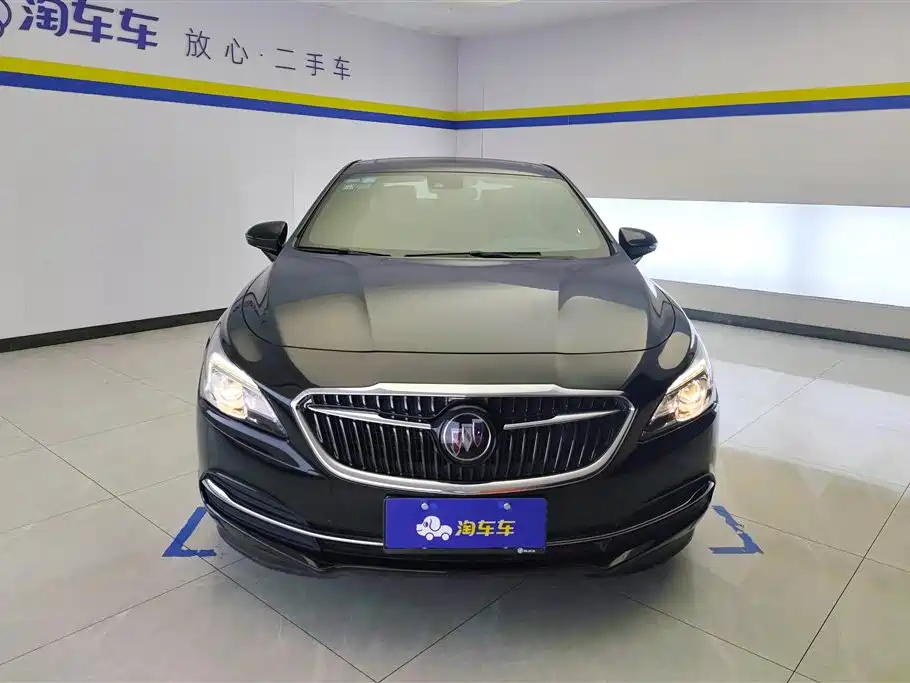 Buick LaCrosse 2017 — фото 2