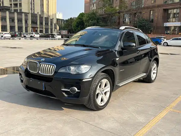 BMW X6 2012