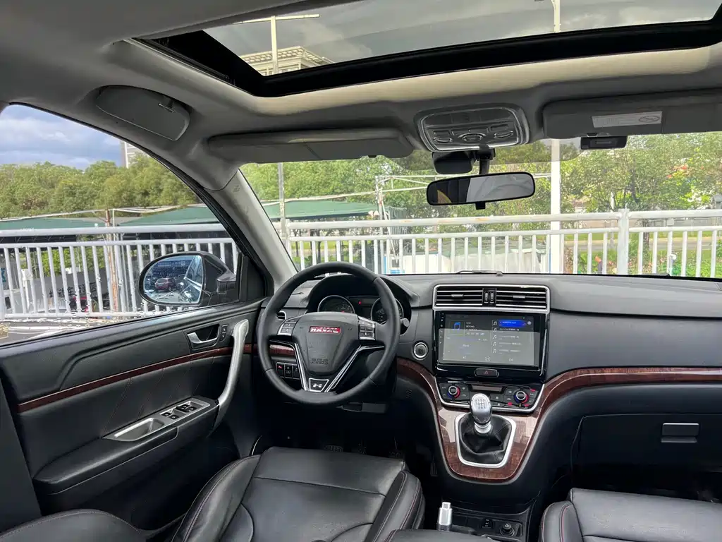 Haval H6 2015 — фото 17