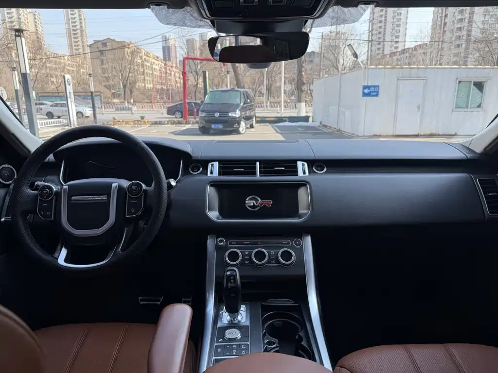 Land Rover Sport 2017 — фото 12