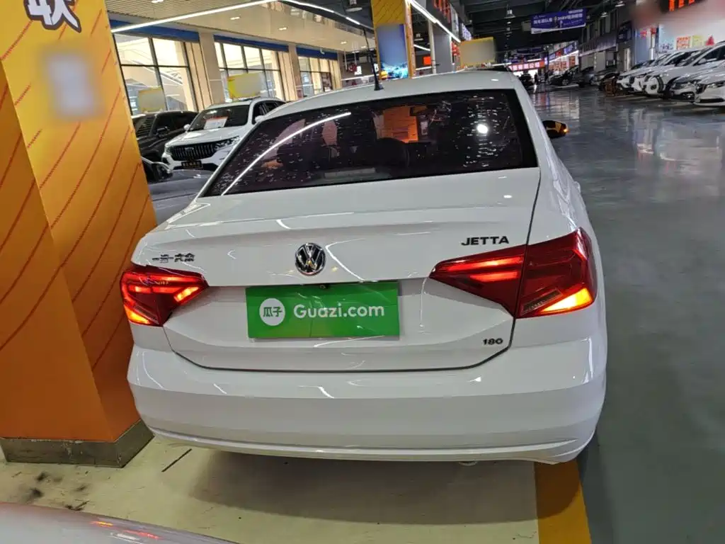 Volkswagen Jetta 2018