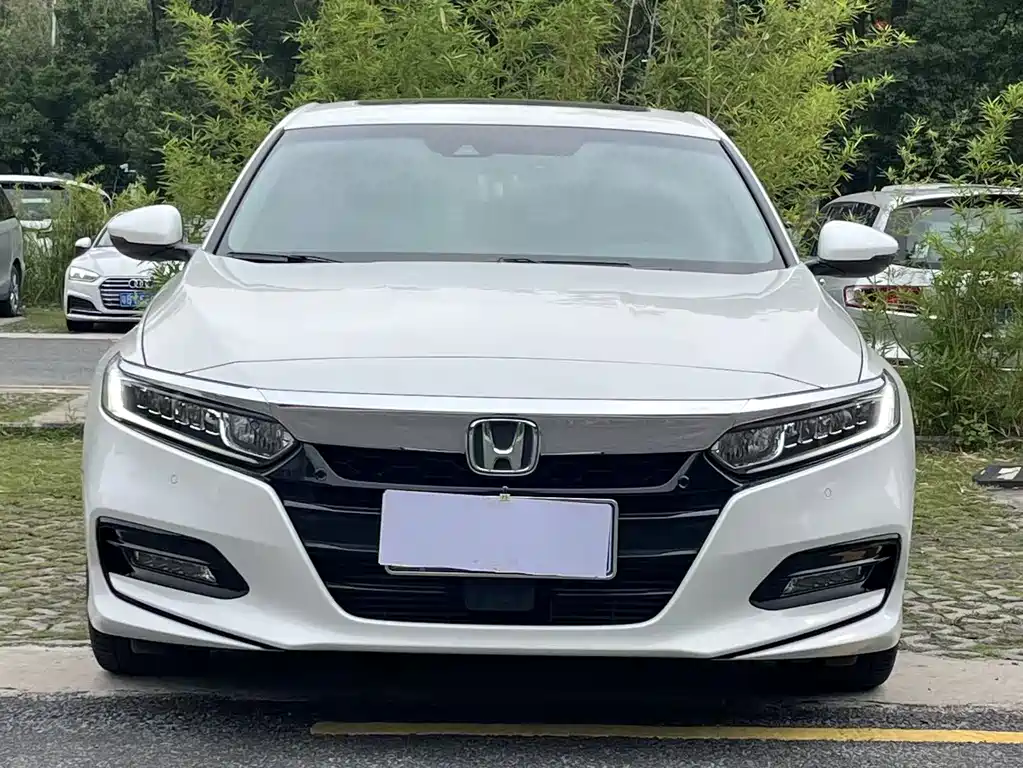 Honda Accord 2021 — фото 2