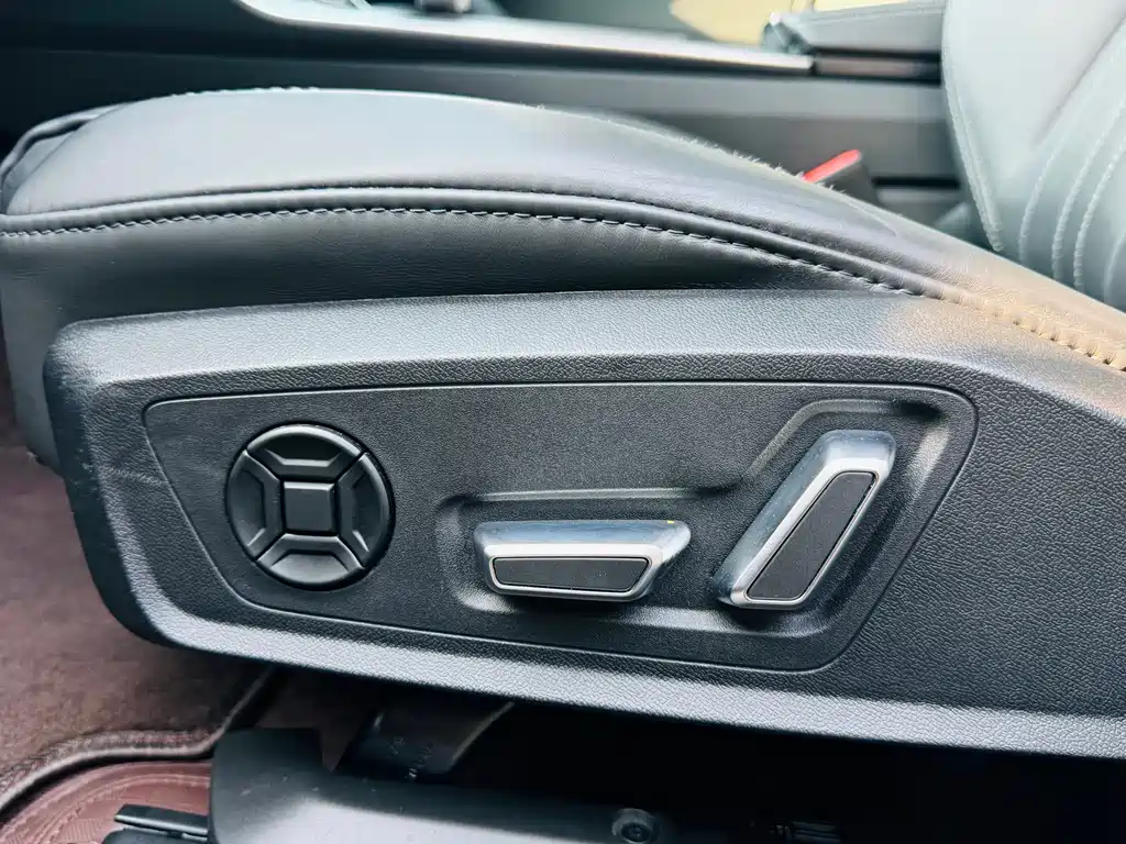 Audi A6L 2022 — фото 10