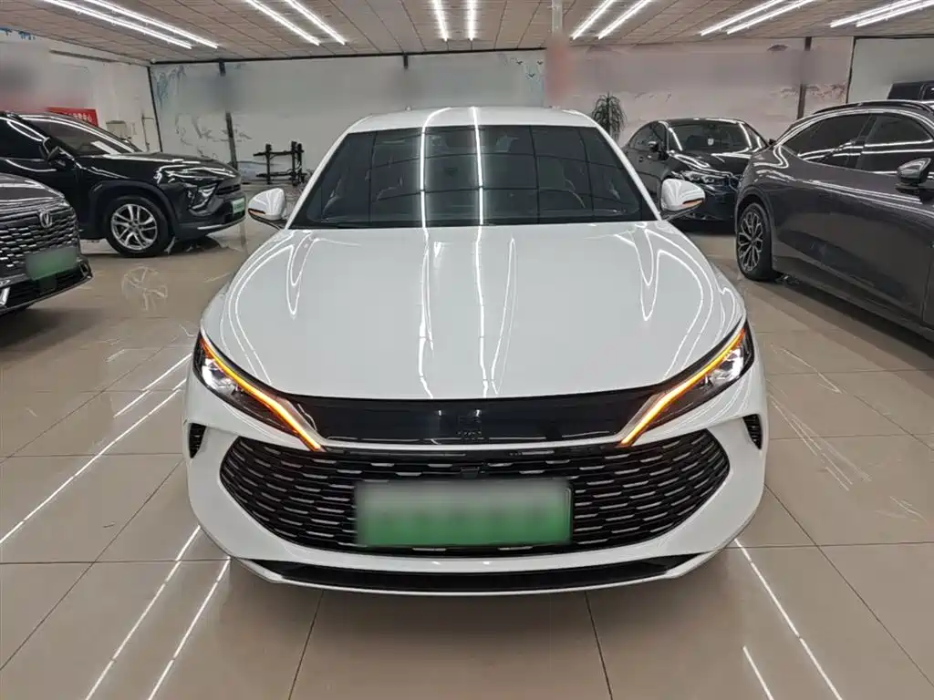 BYD Qin L 2025 — фото 3