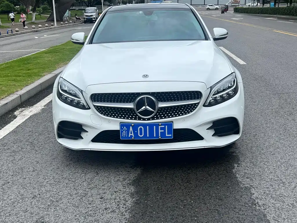 Mercedes-Benz C-Class 2019