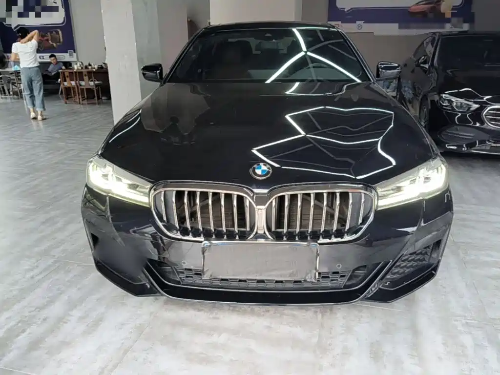 BMW 5 Series 2022