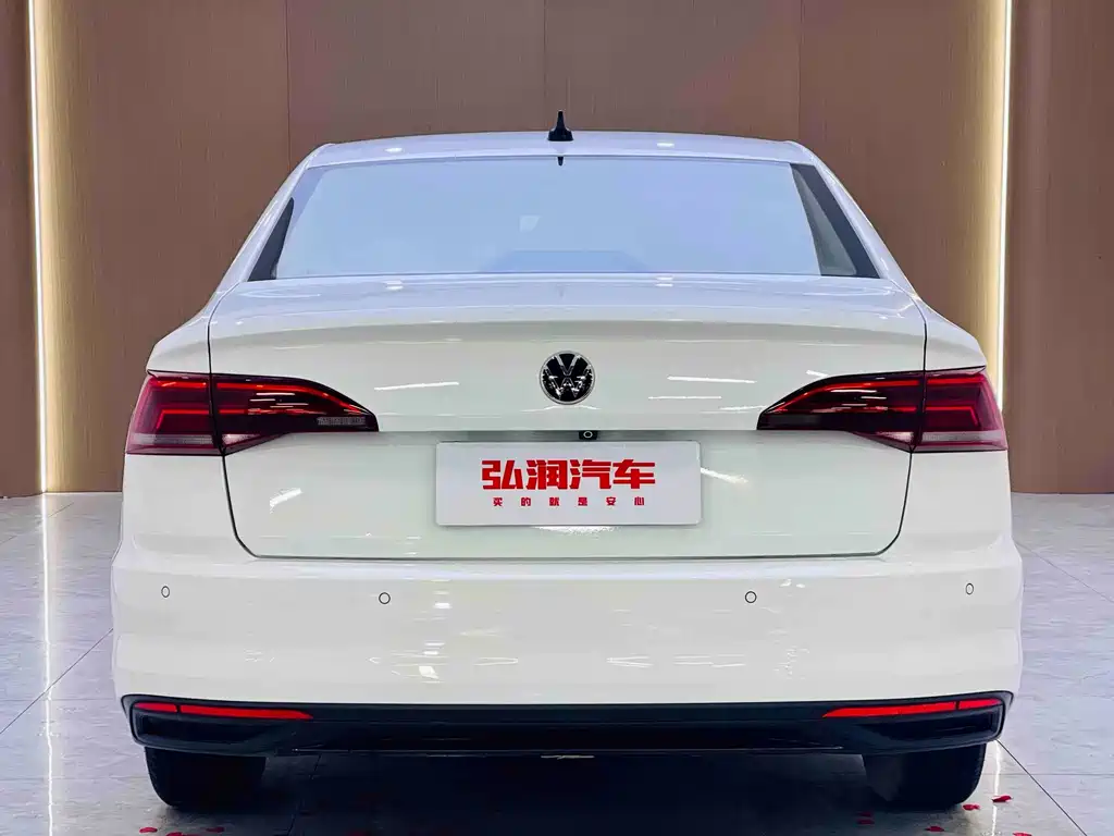Volkswagen Bora 2023