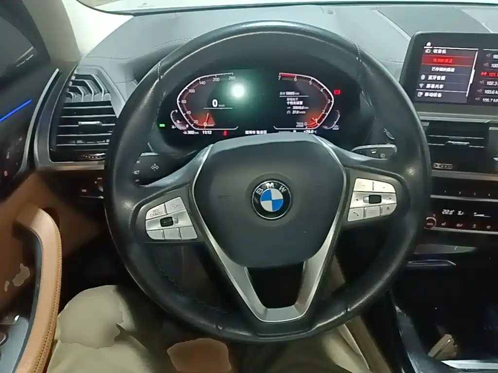 BMW X3 2021 — фото 11