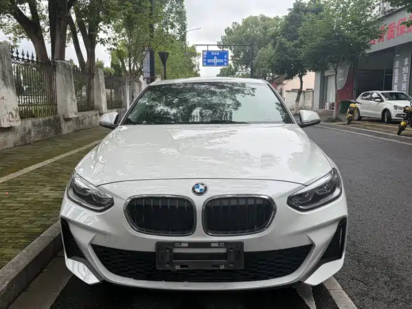 BMW 1 Series 2019