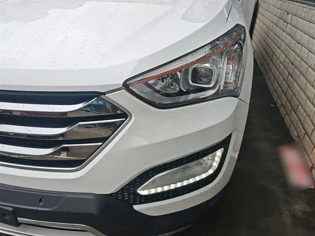 Hyundai Santa Fe 2015 — фото 24