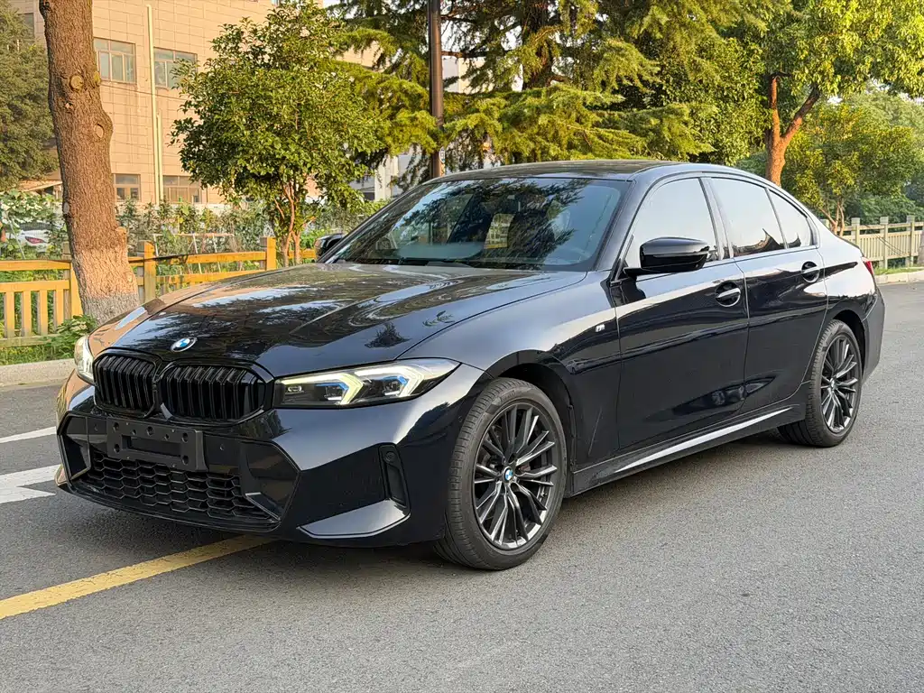 BMW 3 Series 2023