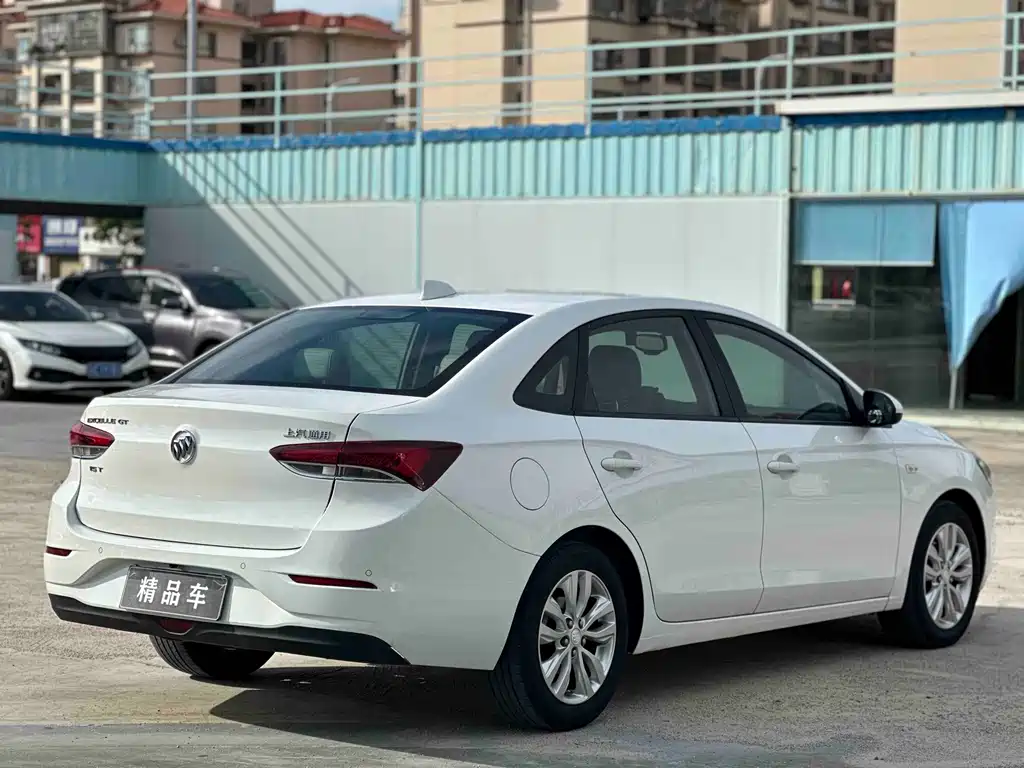 Buick Excelle 2019 — фото 13