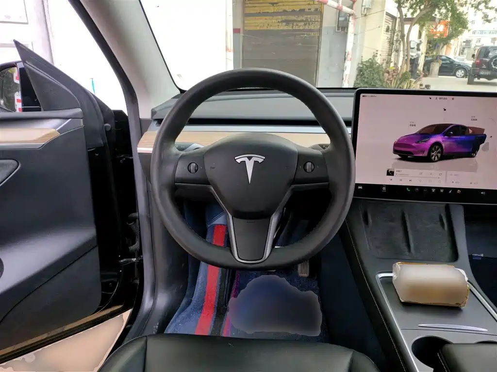 Tesla Model Y 2022 — фото 7