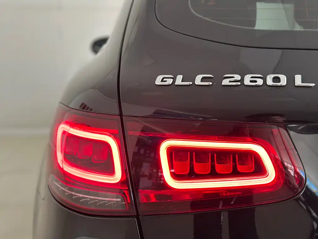 Mercedes-Benz GLC 2021 — фото 21