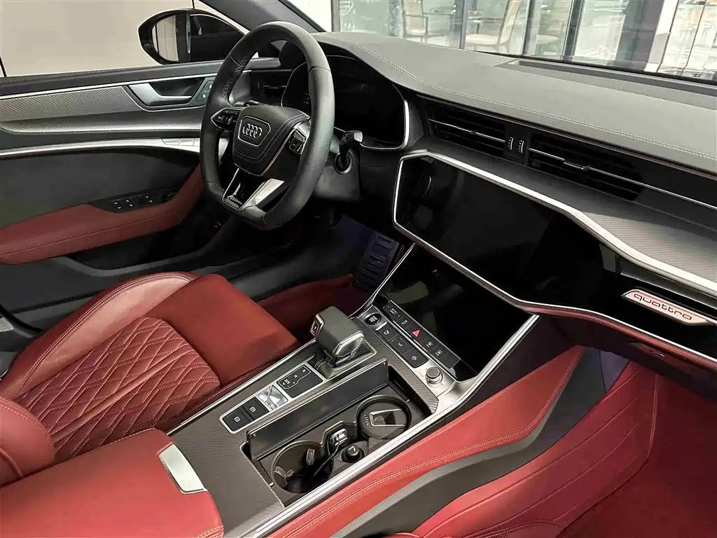 Audi A7L 2025 — фото 18