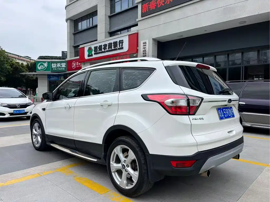 Ford Kuga 2018 — фото 7