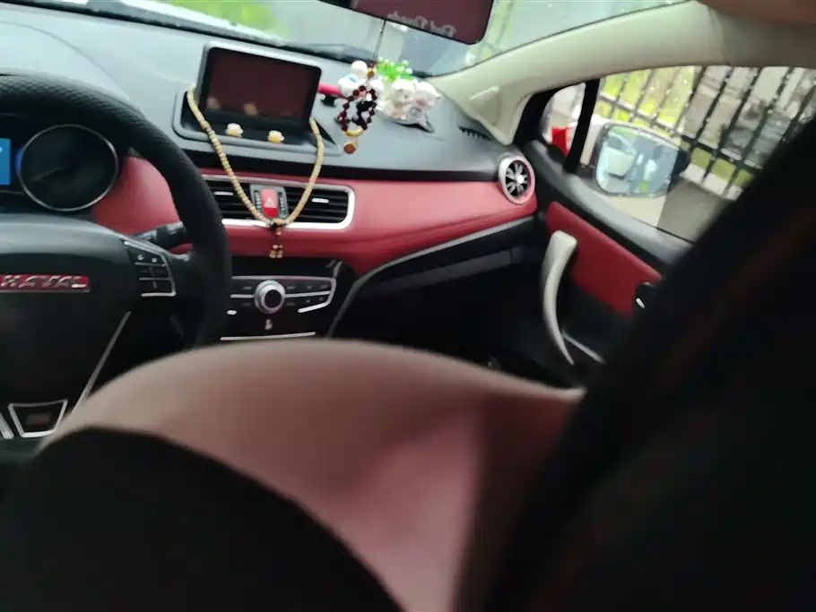 Haval H1 2015 — фото 12