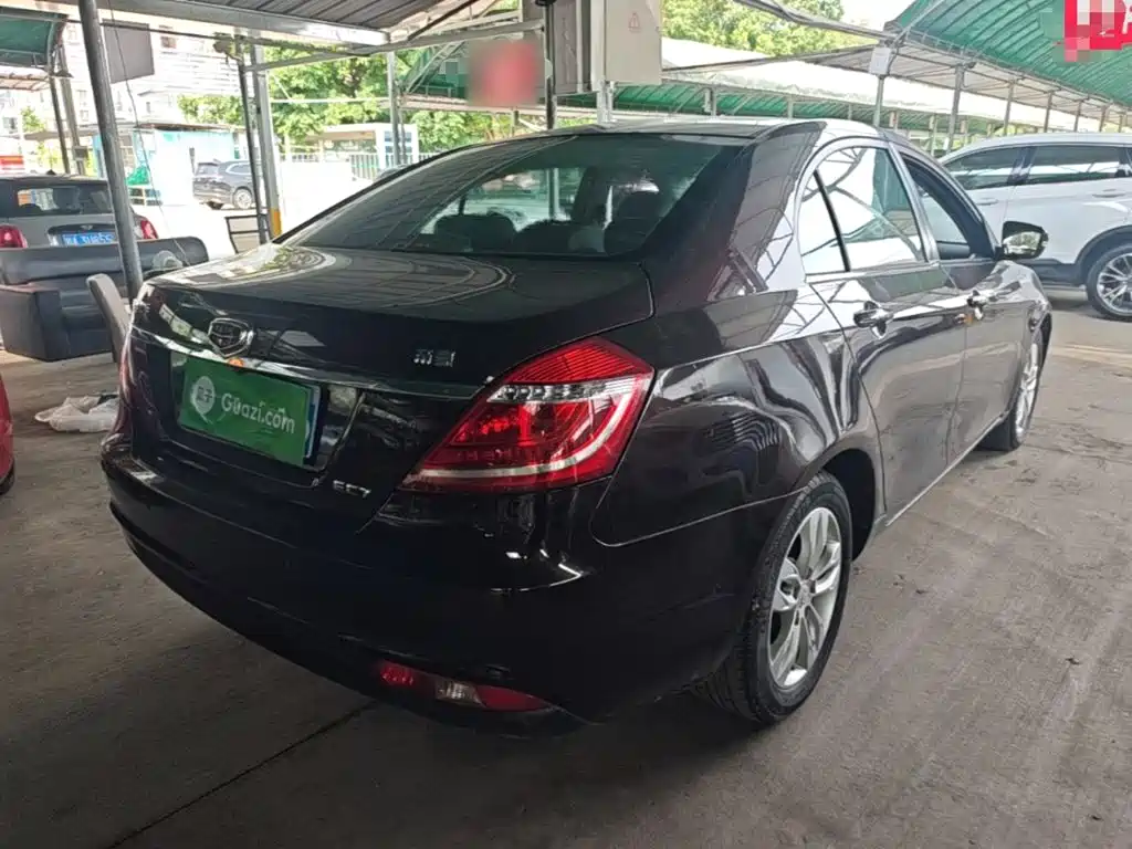 Geely Emgrand 2015
