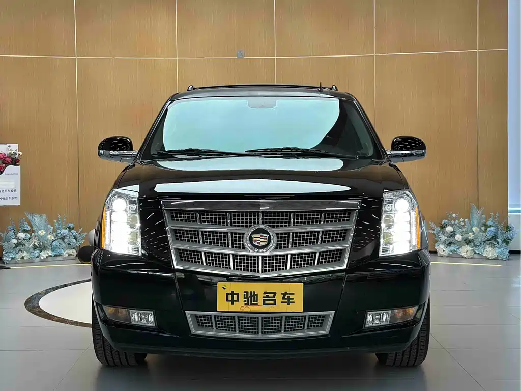 Cadillac Escalade 2014 — фото 1