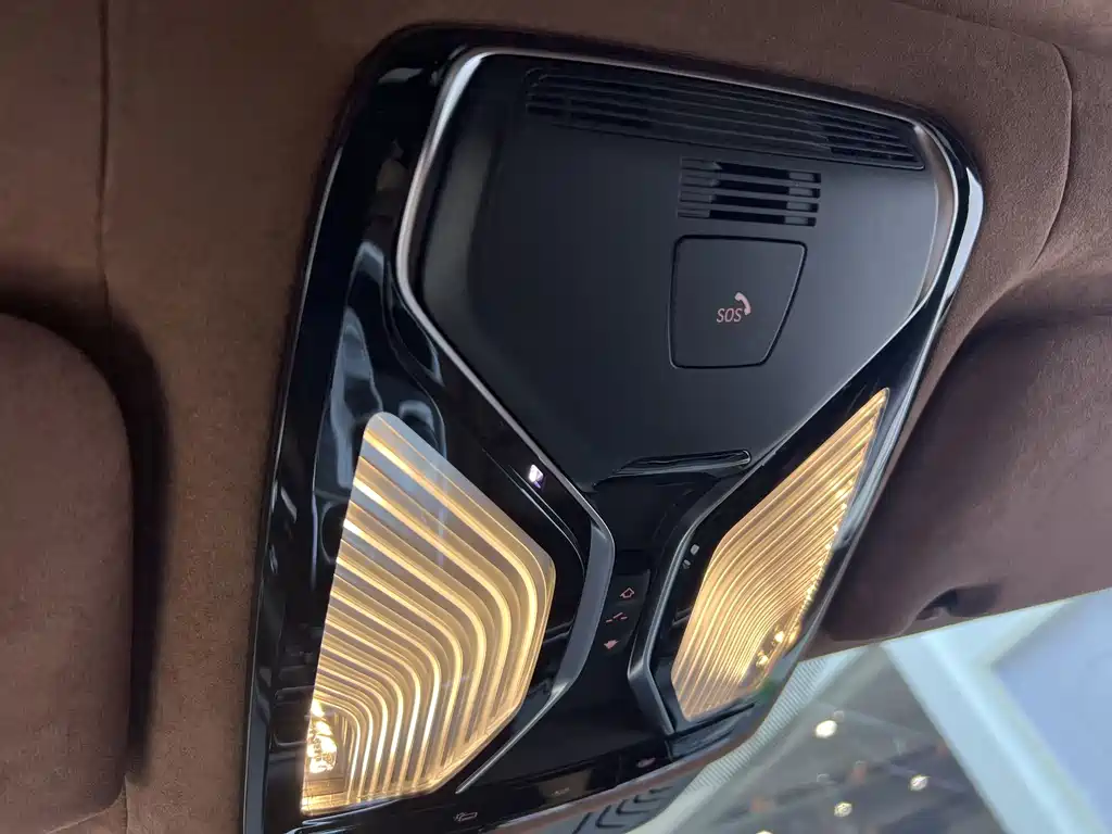 BMW 7 Series 2022 — фото 18