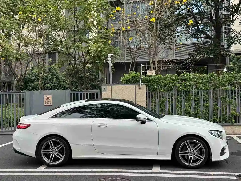 Mercedes-Benz E-Class 2018 — фото 4