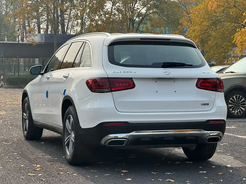 Mercedes-Benz GLC 2021 — фото 3