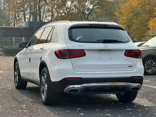Mercedes-Benz GLC 2021