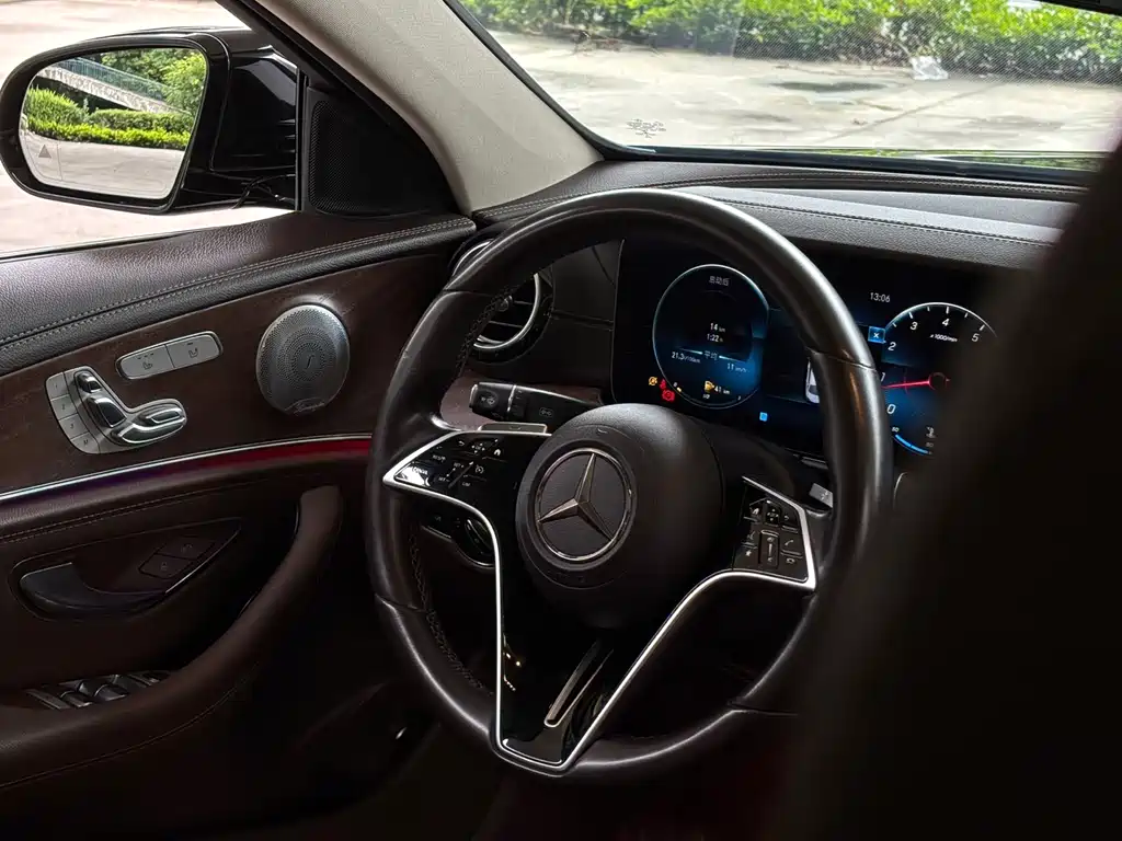 Mercedes-Benz E-Class 2020