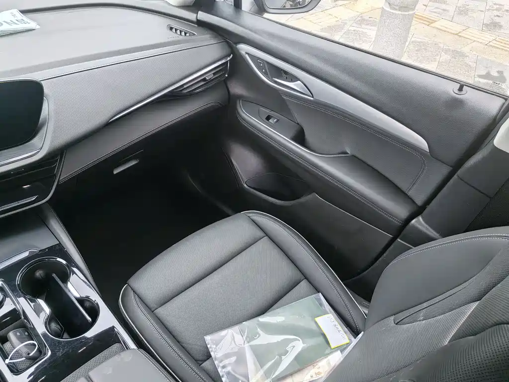 Buick Envision Plus 2025