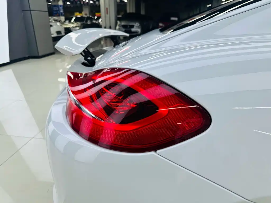 Porsche Cayman 2017 — фото 17