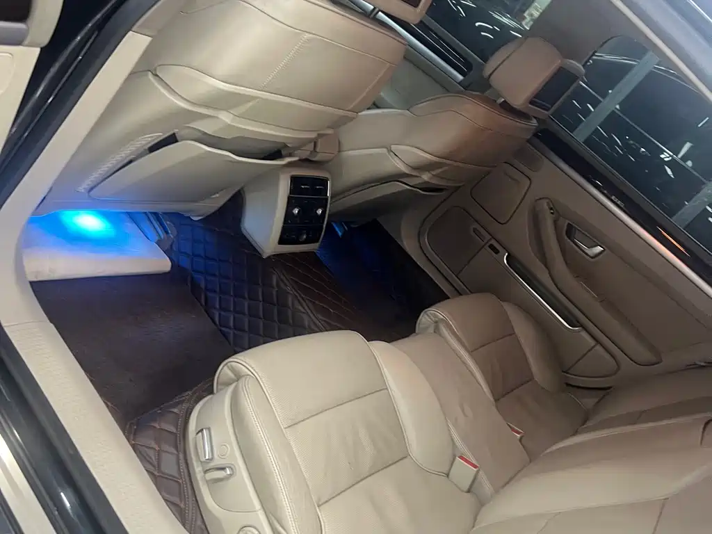 Audi A8 2008