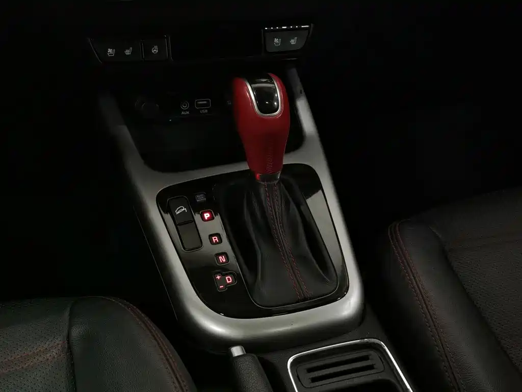 Kia KX3 2018 — фото 13