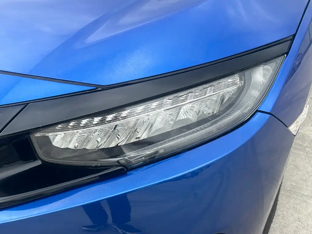 Honda Civic 2019 — фото 15