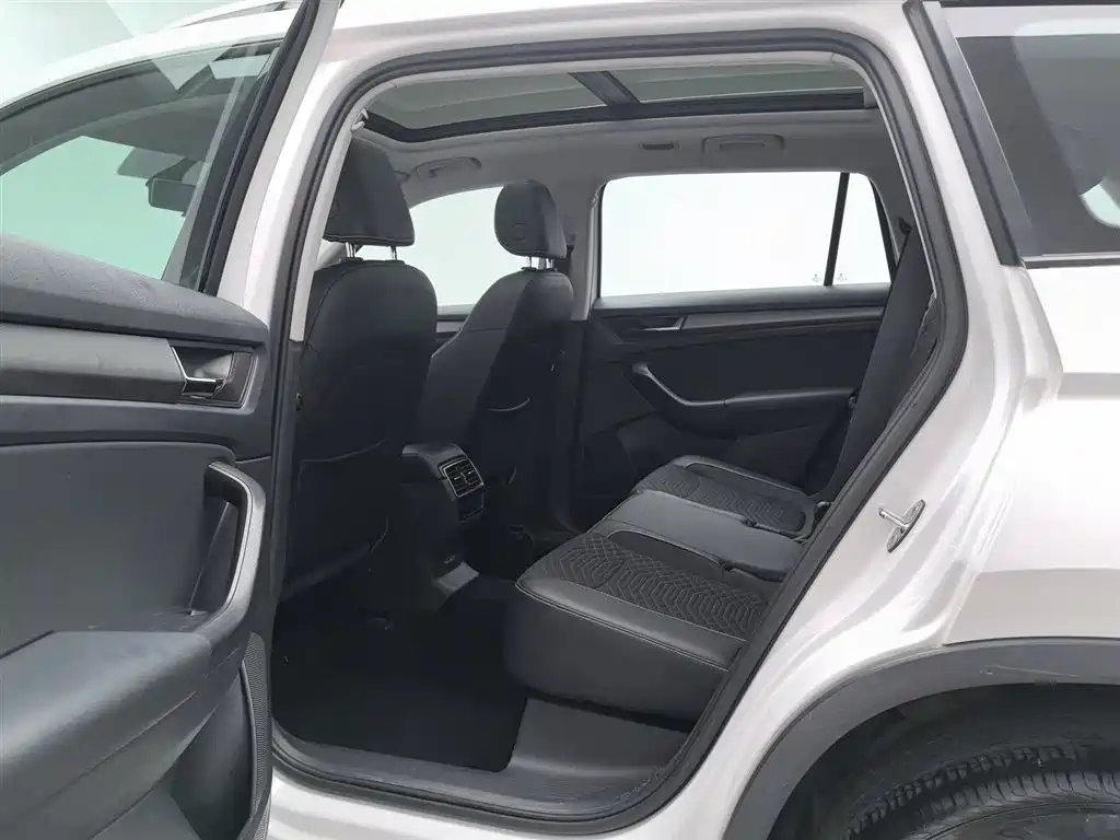 Skoda Kodiaq 2017 — фото 15
