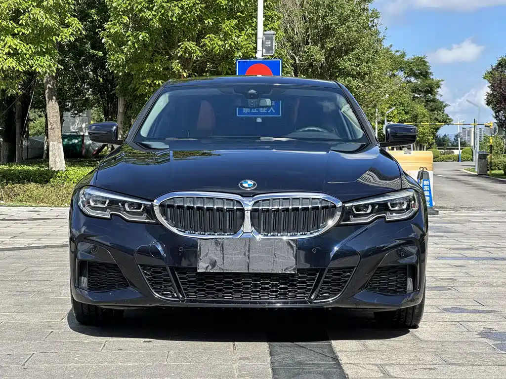 BMW 3 Series 2022