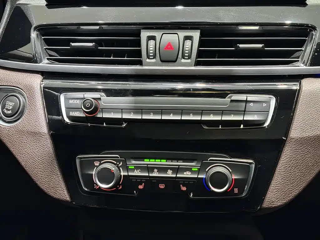 BMW X1 2022 — фото 17
