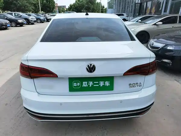 Volkswagen Bora 2023