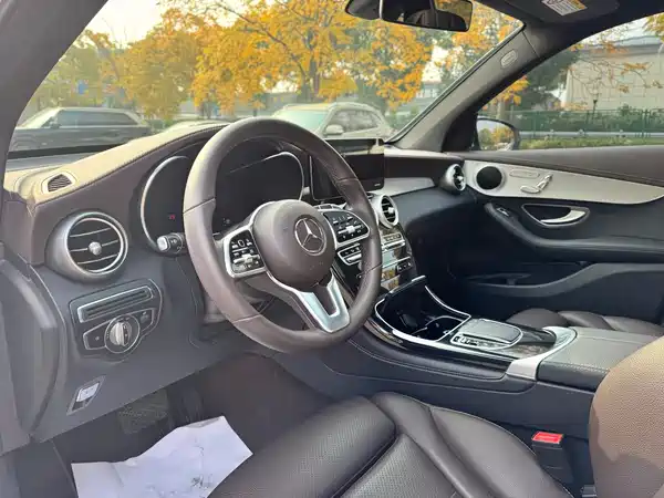 Mercedes-Benz GLC 2021