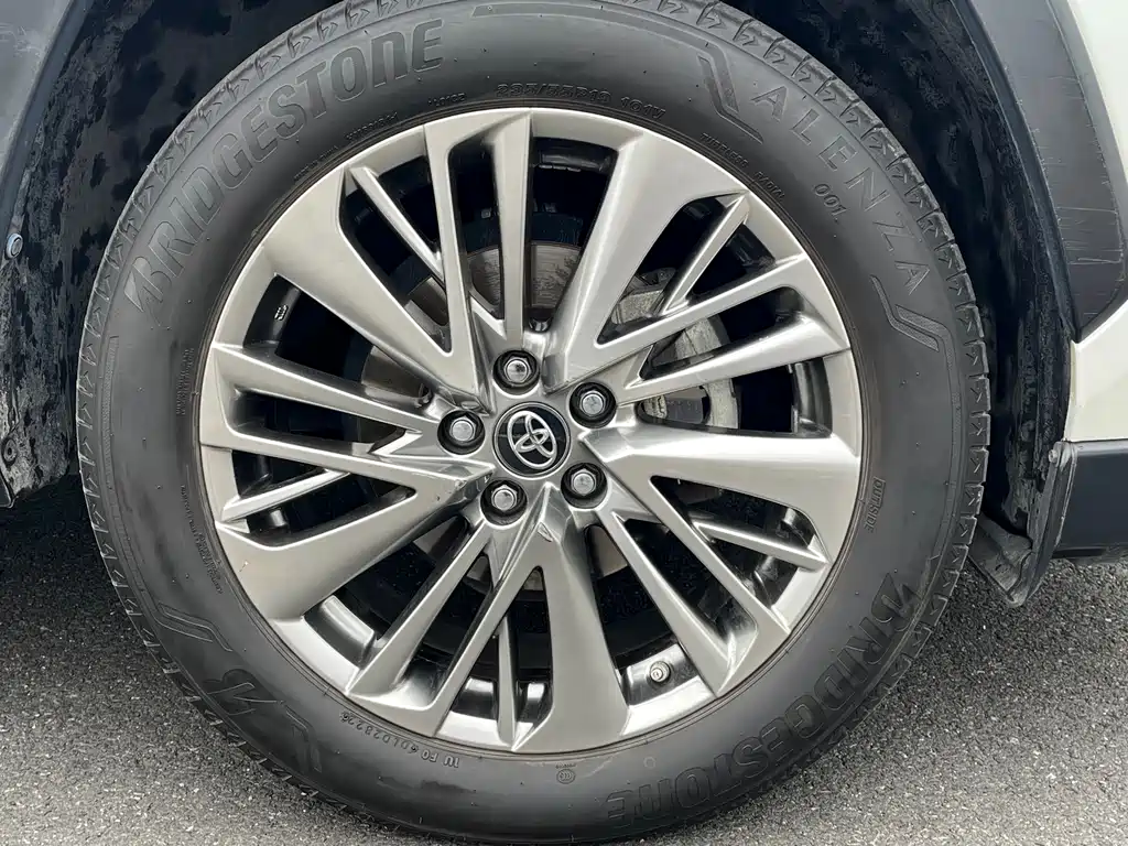 Toyota Wildlander 2020 — фото 21