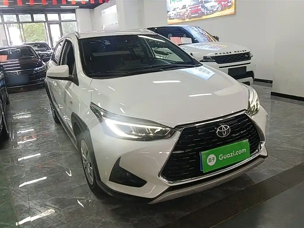 Toyota Yaris L 2020 — фото 4