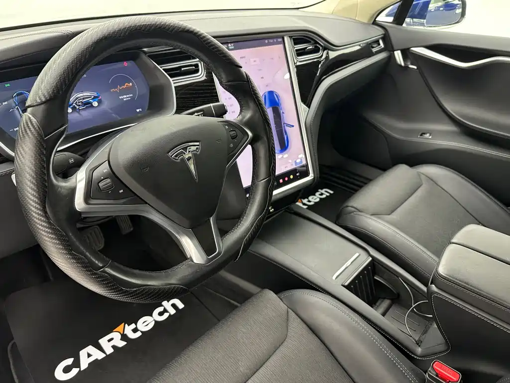 Tesla Model S 2017 — фото 17