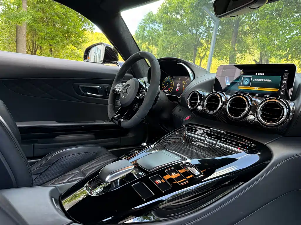 Mercedes-Benz AMG GT 2022 — фото 16
