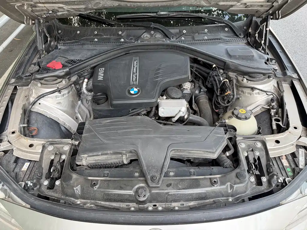 BMW 3 Series 2013 — фото 10
