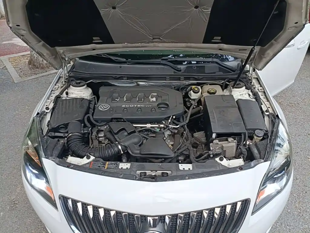 Buick Regal 2014 — фото 20