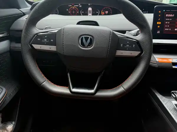 Changan UNI-V 2024