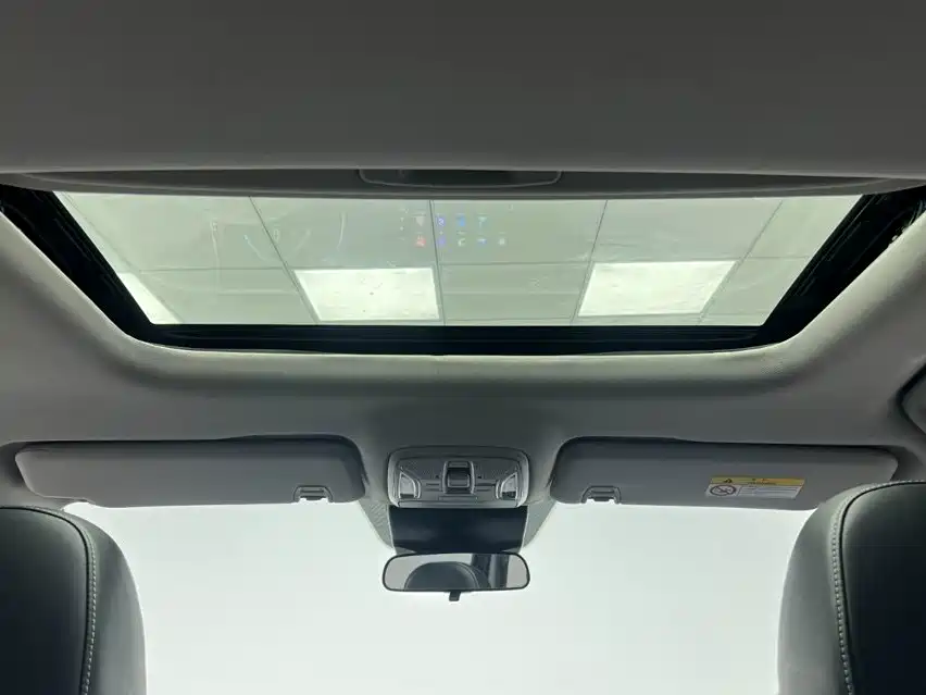 GAC Trumpchi M6 2022 — фото 23